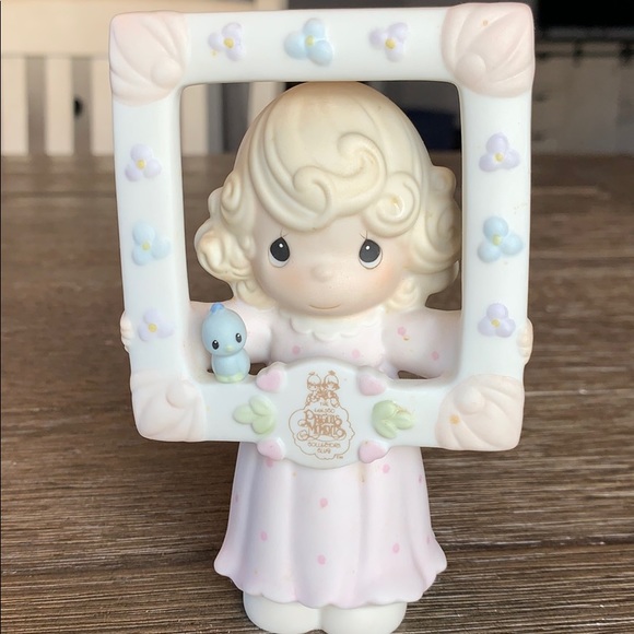 Precious Moments - You’re as Pretty as a Picture - Picture 1 of 7